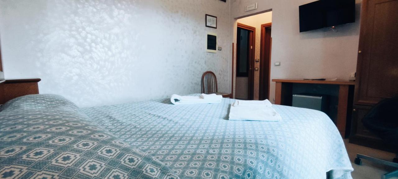 Affittacamere Stranamore Frascati Exteriör bild