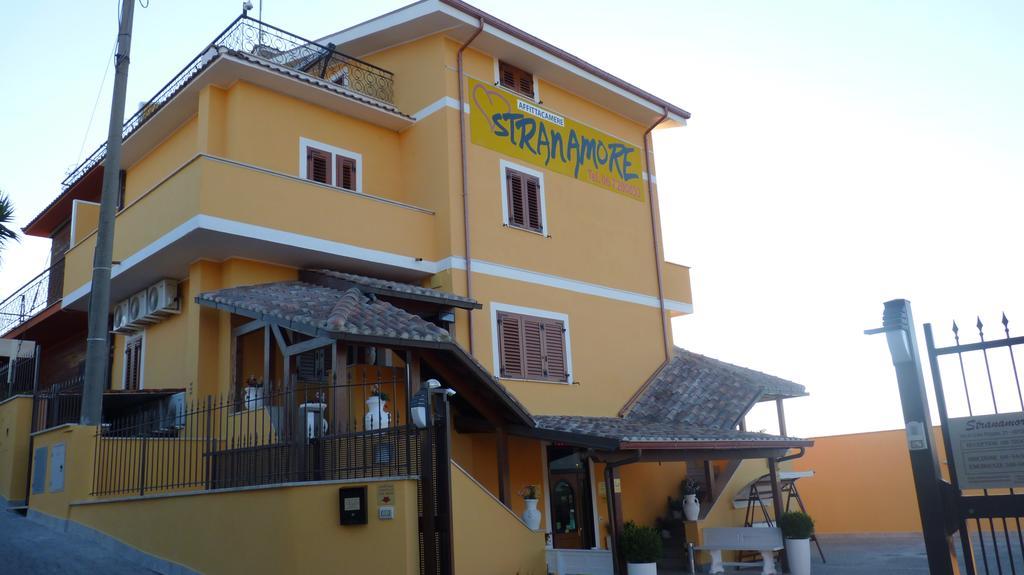 Affittacamere Stranamore Frascati Exteriör bild
