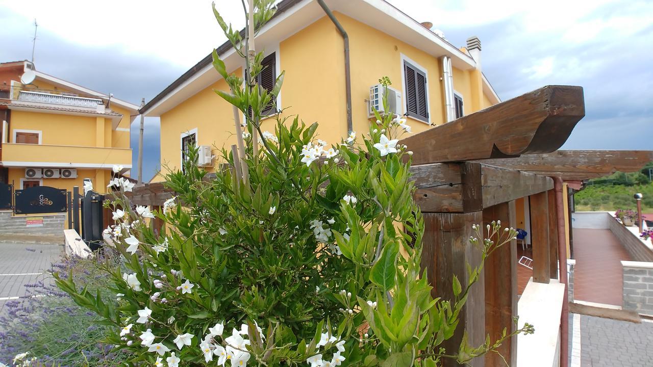 Affittacamere Stranamore Frascati Exteriör bild