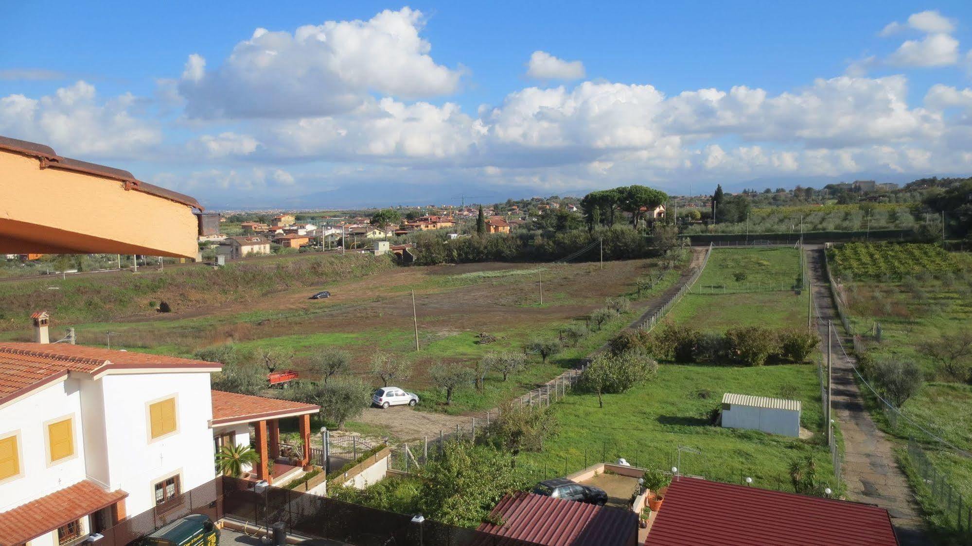 Affittacamere Stranamore Frascati Exteriör bild
